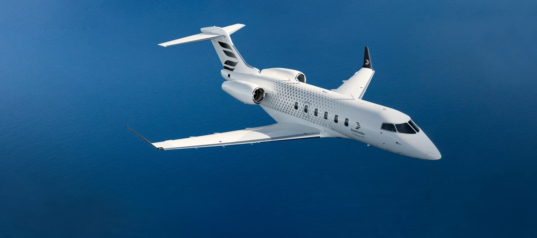 Bombardier Challenger 3500 exterior
