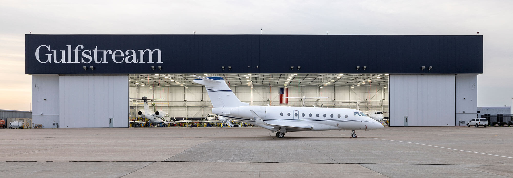 Gulfstream G280 exterior